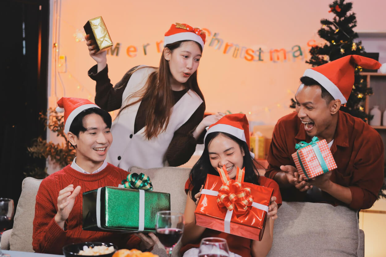 人多也不怕尷尬!適合破冰的多人交換禮物玩法