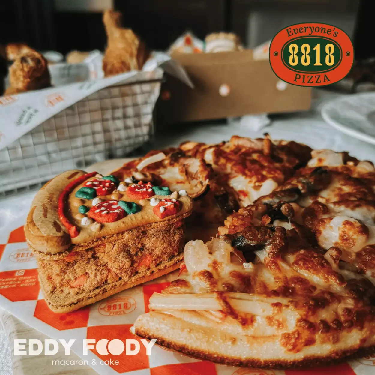 8818 Pizza Restaurant 比薩屋 2 
